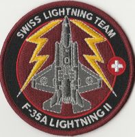 Swiss Air Force Lightning Team F-35  Stoff leuchtet.