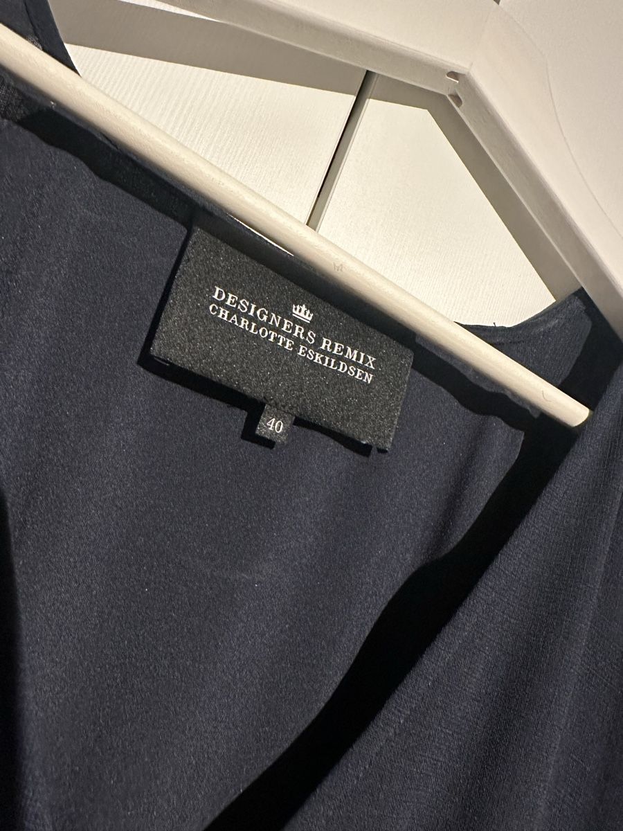 Kleider: Kleid von Designer Remix Charlotte Eskildsen – Gebraucht aus Elgg von KTeek 1