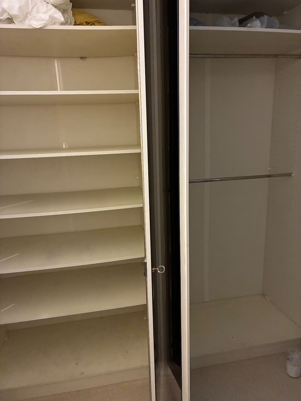 Armadi: Armoire double avec miroir – Usato da Aubonne venduto da anisa75017 2