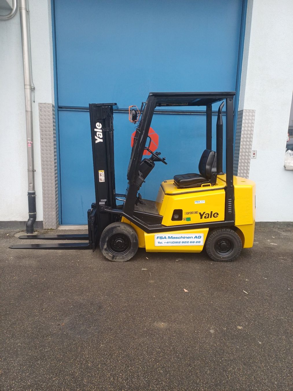 Carrelli elevatori e a forche: YALE Benzin-Gabelstapler 2000 kg, 4,3 m – Usato da Aarwangen venduto da fsa-maschinen
