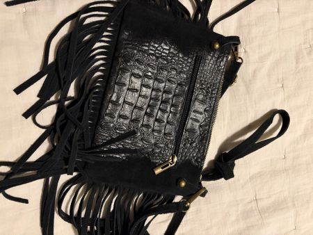 Tasche schwarz Kroko-Prägung Fransen Leder guter Zustand