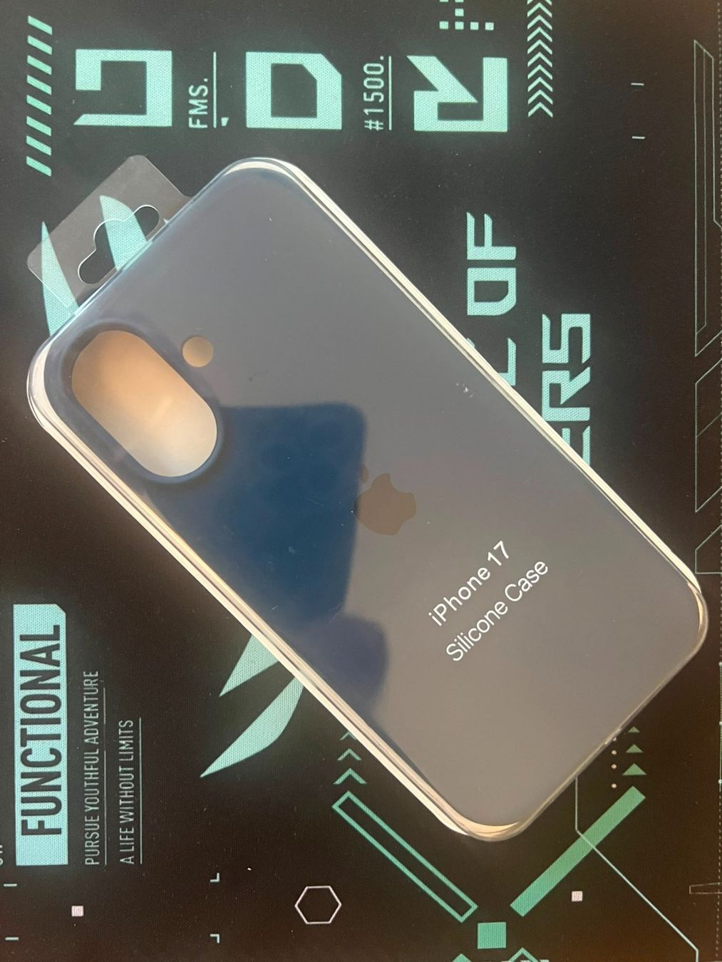 Coques & Protection écran: Coque Apple iPhone 17. Apple iPhone 17 Hülle – Neuf avec emballage d'origine à Eysins par pro_7lnq 1