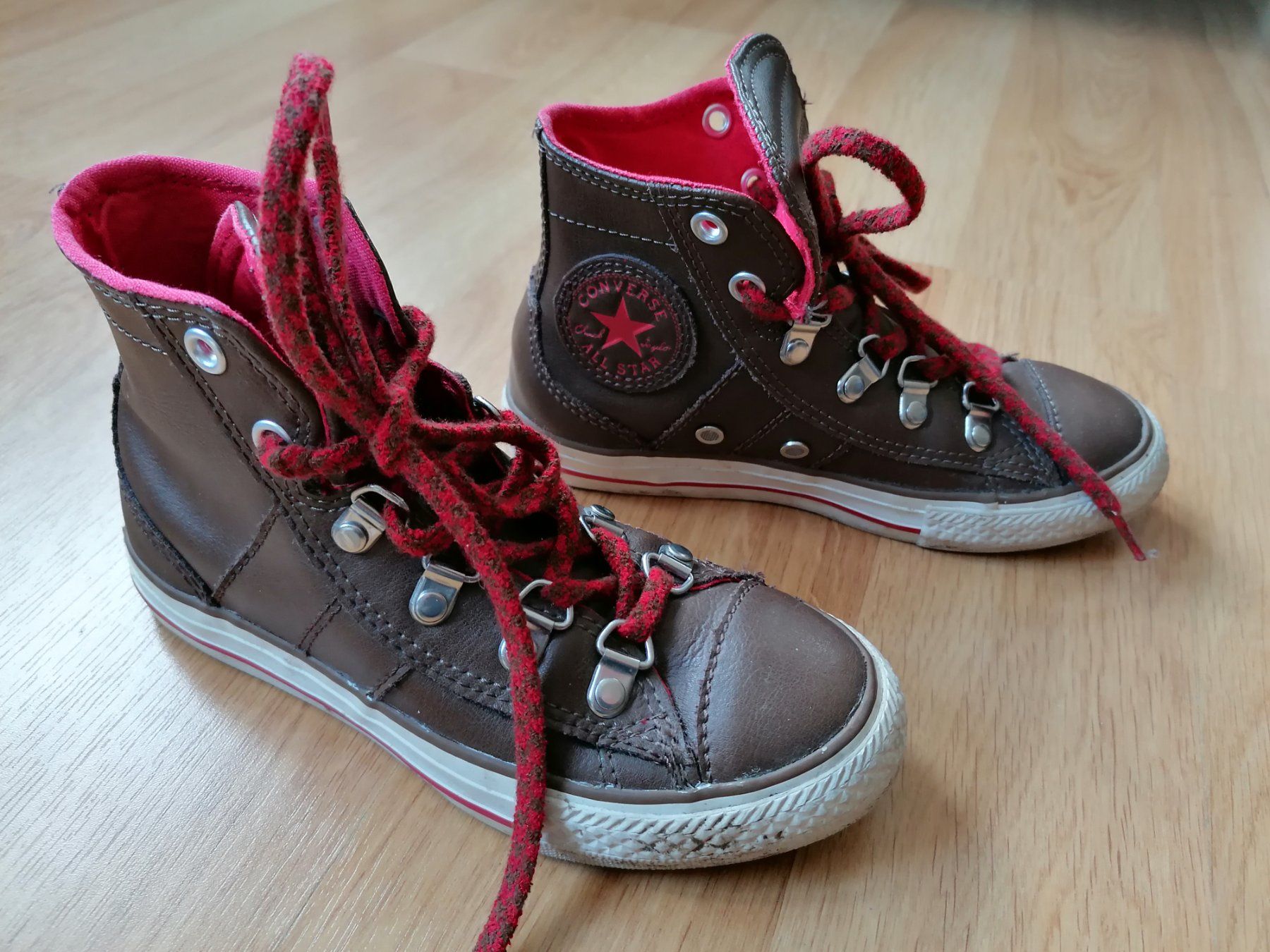 Converse Scarpe per ragazze: Converse Schuhe Gr. 29 – Usato da Büttikon AG venduto da Amineah 1