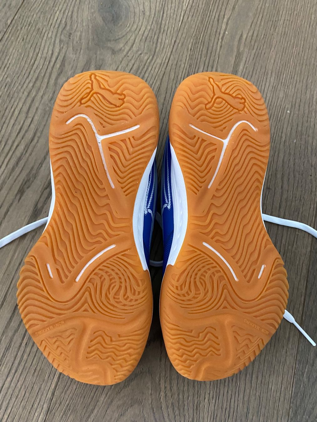 Puma Scarpe per ragazzi: Puma Hallenschuhe Gr. 34 – Nuovo (secondo la descrizione) da Dorf venduto da Jolita_D 1