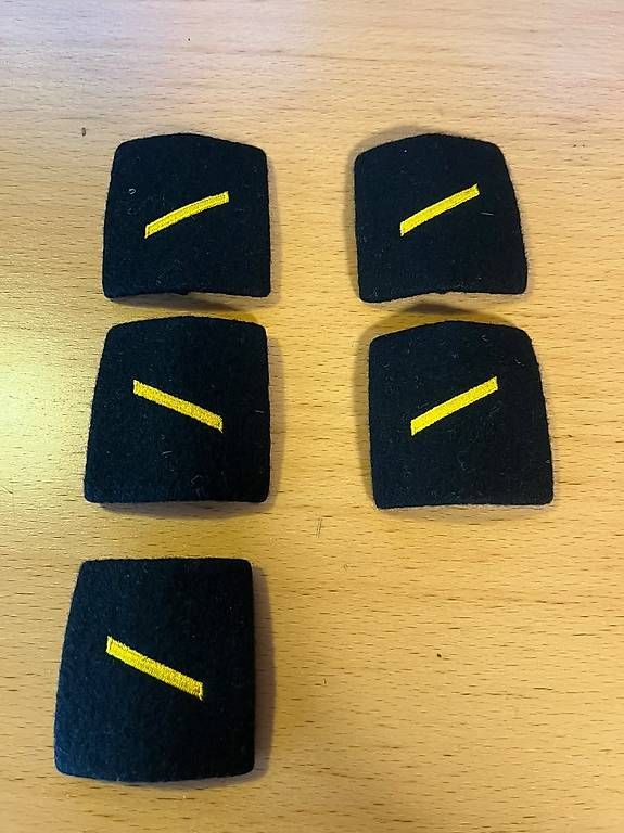 Plaketten & Abzeichen: Abzeichen Achselschlaufe Soldat – Gebraucht aus Oberwil (Dägerlen) von Teddy89