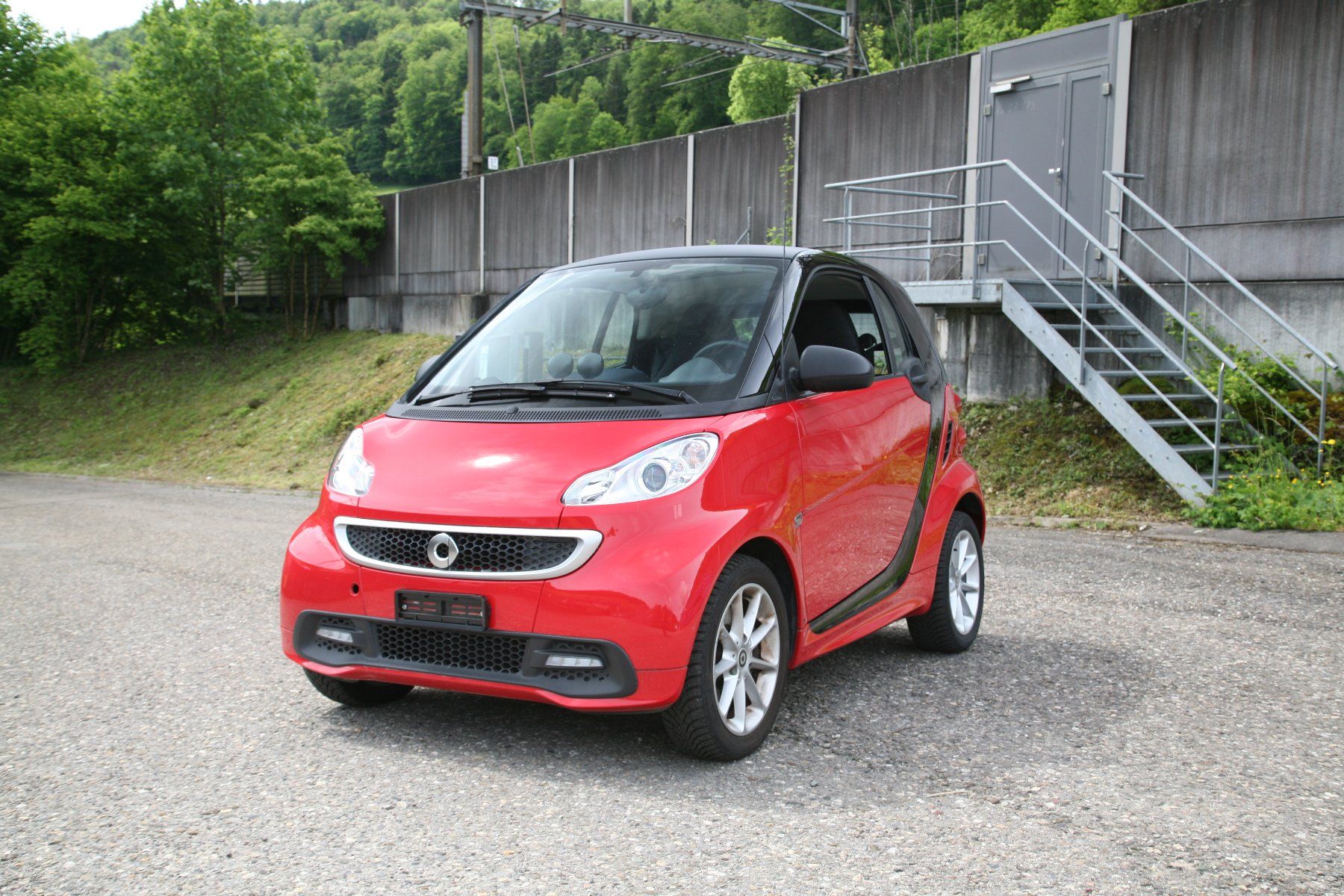 Smart Automobili: Smart Fortwo electric drive - wenig km – Usato da Magden venduto da CERS 1
