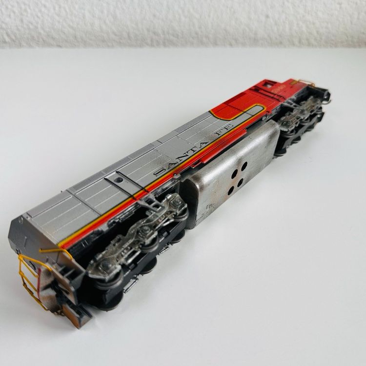 FP45 Santa Fe Nr.5940 HO Athearn Kaufen auf Ricardo