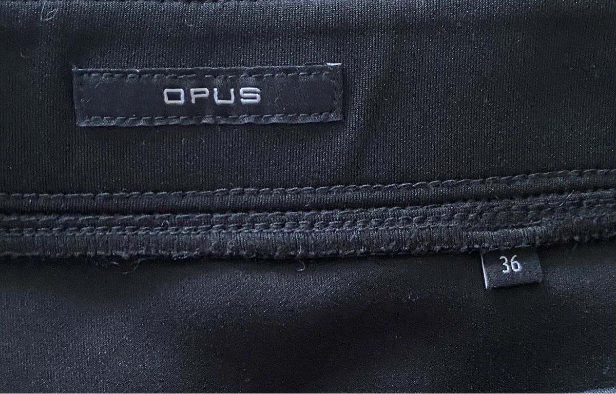 Opus Gonne: Elastischer  Rock von Opus. Wildleder Look.  Grösse 36. – Nuovo (secondo la descrizione) da Heiligenschwendi venduto da maerchen2008 1