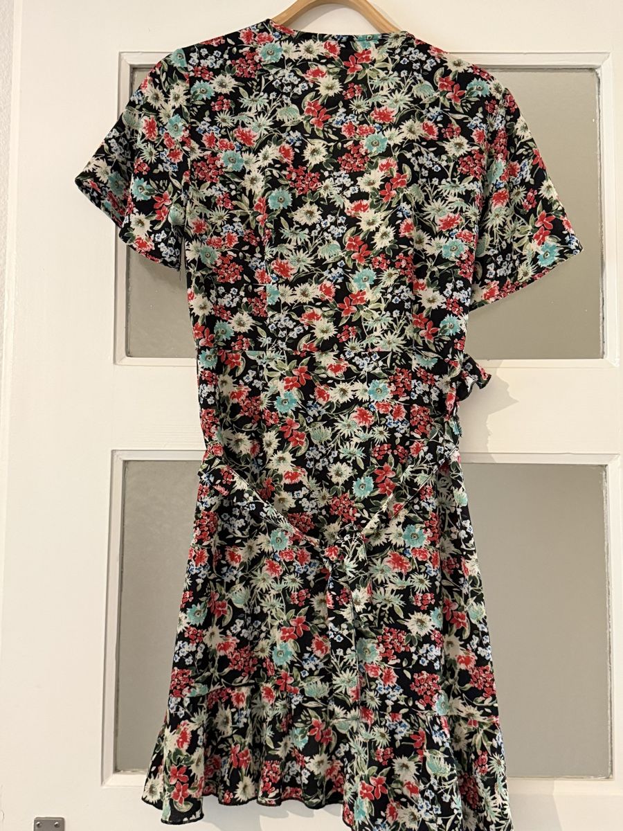 Only Kleider: Blumenkleid von Only, Grösse 36, neuwertig – Neu (gemäss Beschreibung) aus Basel von zukk_ 1