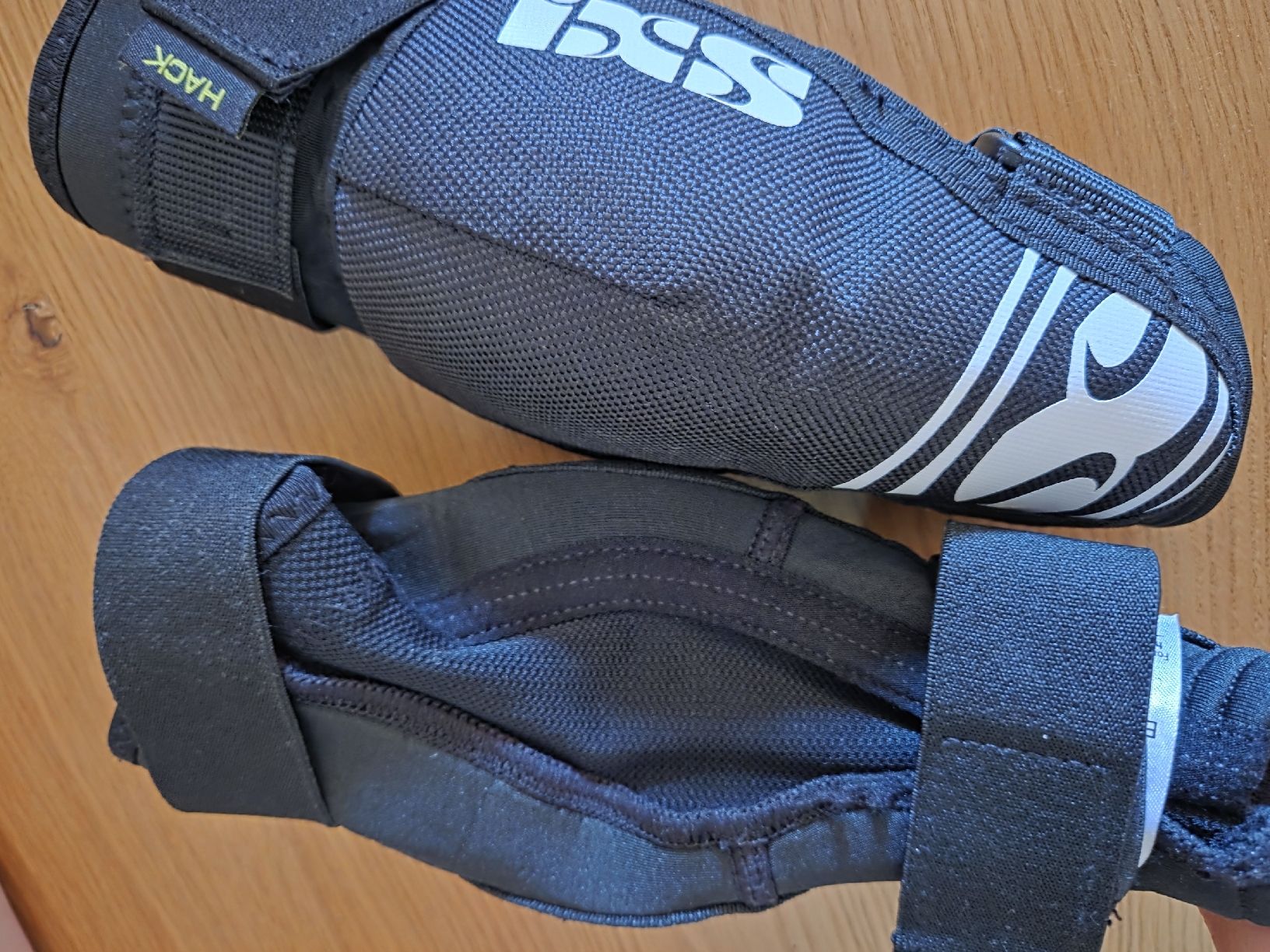 IXS Protections: ixs hack evo elbow guard kidfit 1 Ellbogenschützer Kinder – D'occasion à Oberuzwil par Umlobo 2