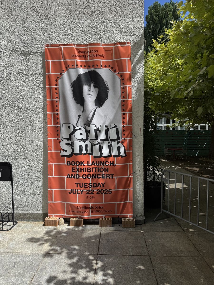 Sonstiges: Patti Smith Blache 3.50 x 1.75 m – Gebraucht aus Zürich von PeterGoat