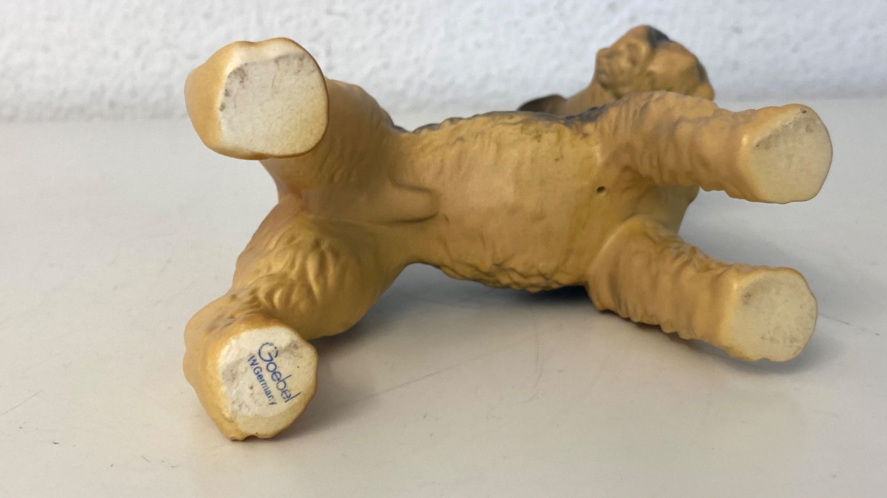 Figuren: GOEBEL Airedale Terrier – Gebraucht aus Zürich von Arche_Brockenhaus 7