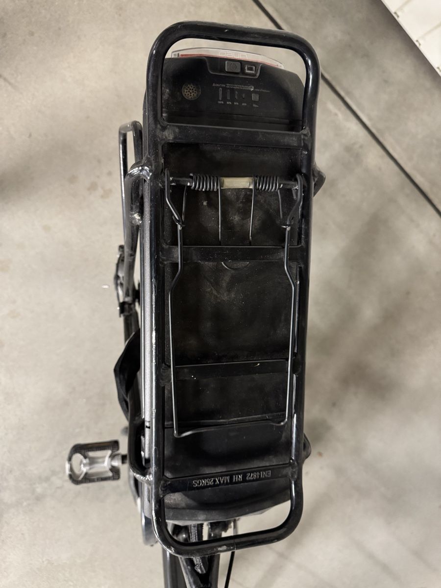 Leopard Biciclette: Elektro Velo Leopard schwarz gebraucht mit Akku – Difettoso da Küttigen venduto da B-Man 7