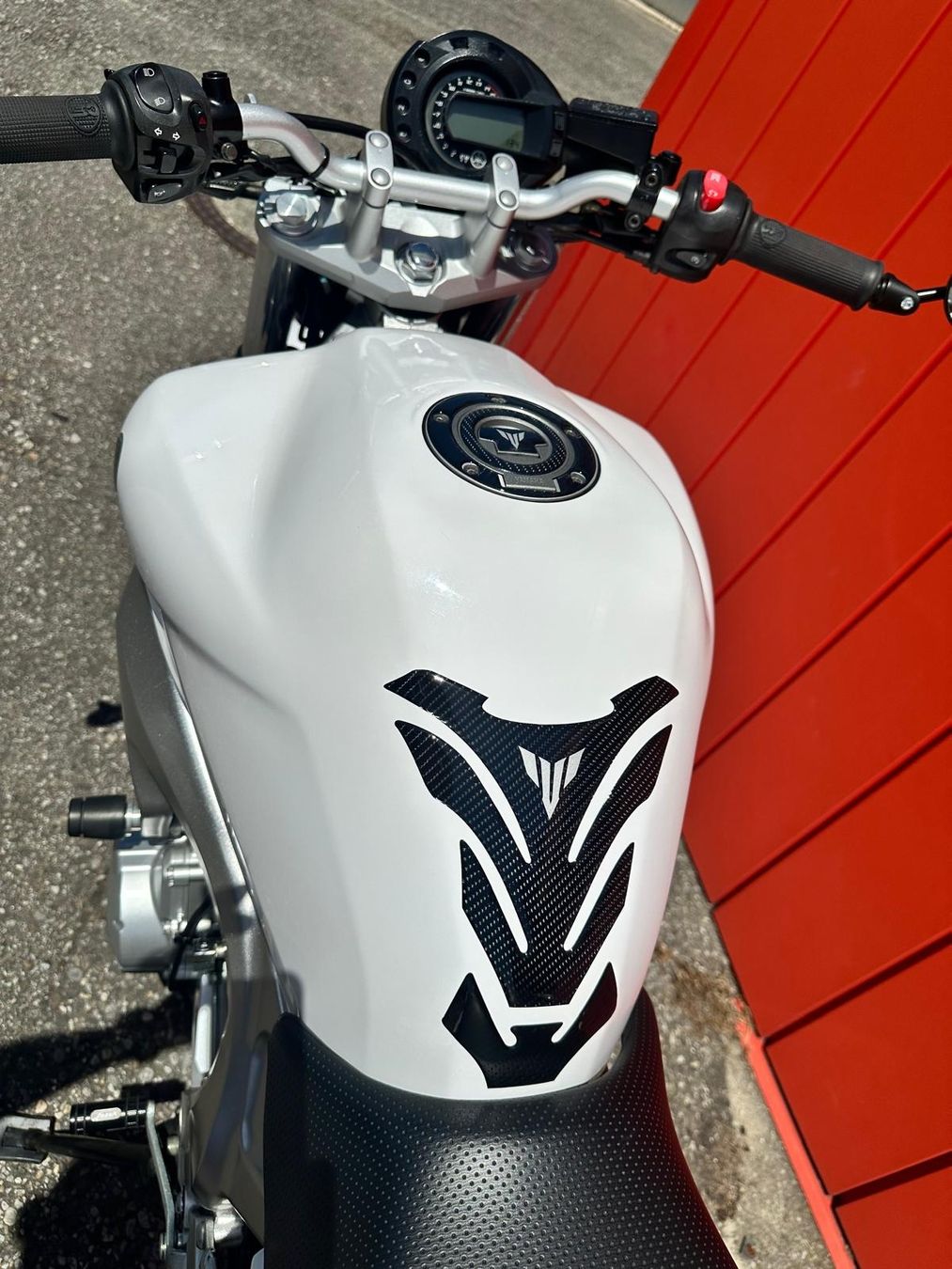 Yamaha Strada: Yamaha FZ6 – Usato da Grenchen venduto da Luca-g 6