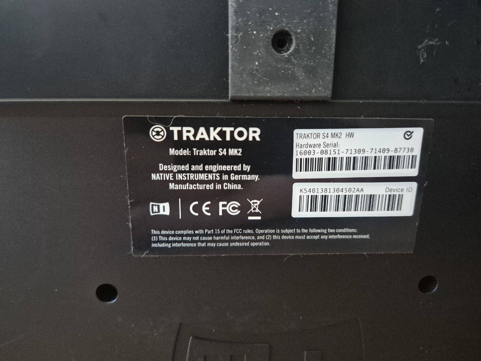 Traktor Console di mixaggio: Mischpult Traktor Kontrol S4 MKII – Usato da Frauenfeld venduto da Sttmusic 3