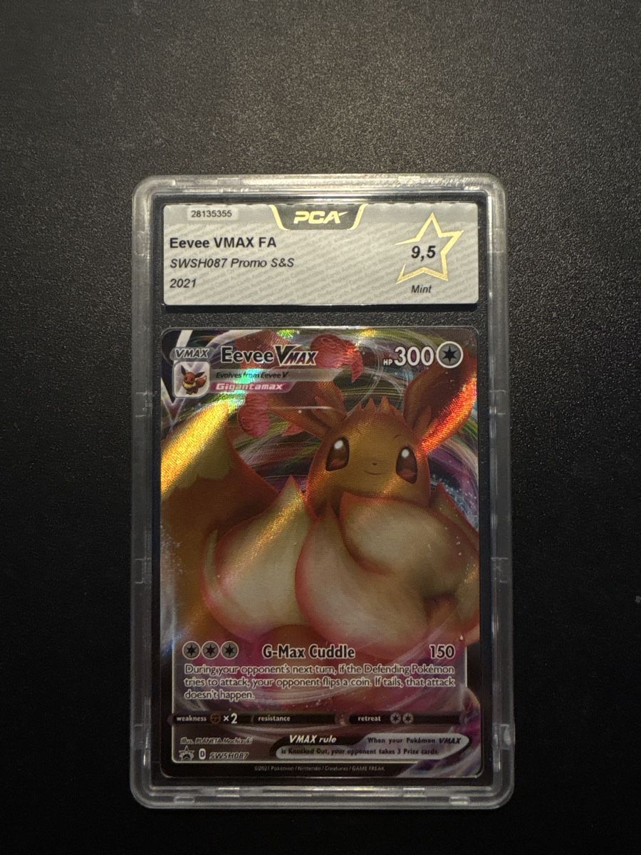 Pokémon Carte collezionabili: PCA 9.5 Eevee VMAX FA – Nuovo e nell'imballaggio originale da Worb venduto da Theubet02