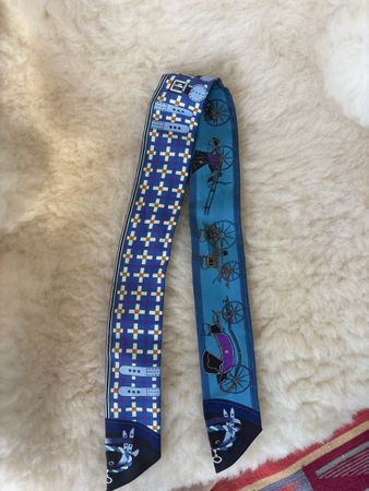 Hermès Twilly, 100% Seide!