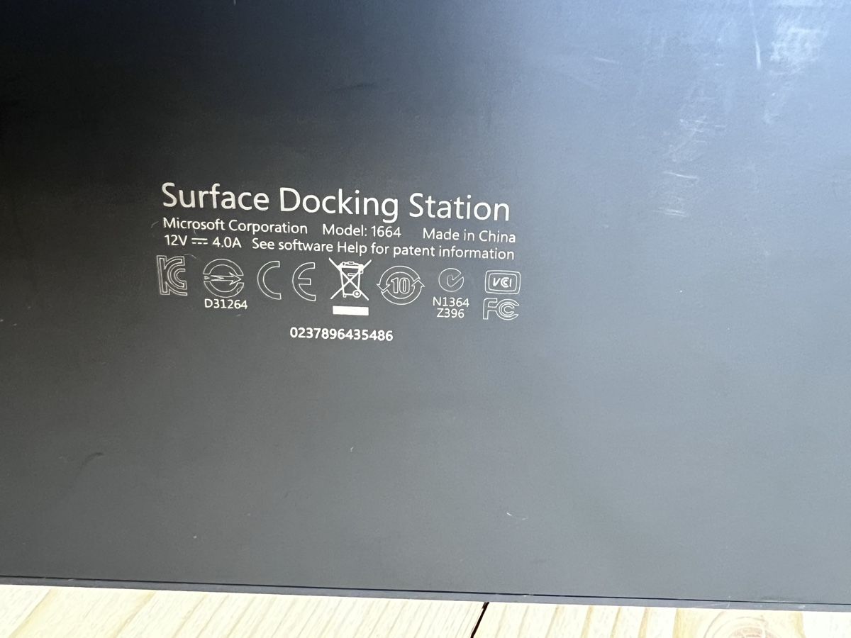 Microsoft Dockingstation: Microsoft Surface pro Docking Station Dock inkl. Netzteil – Gebraucht aus St. Gallen von stephan.a 7