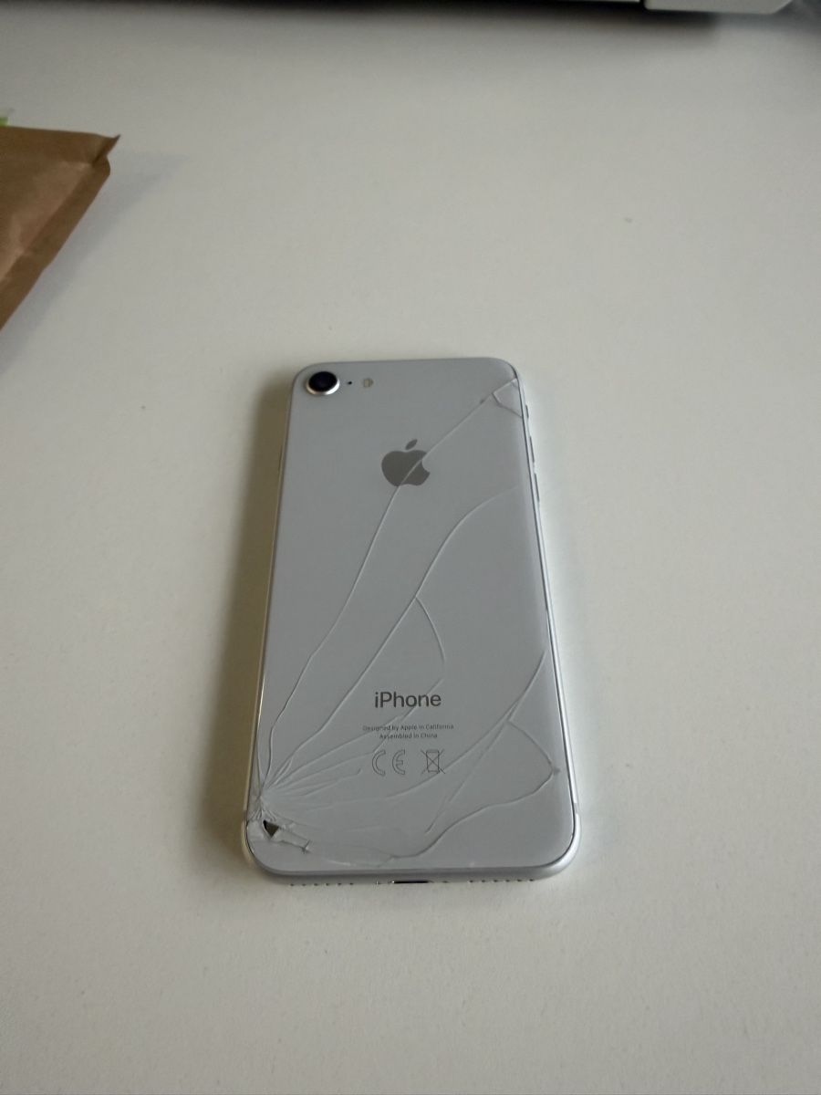 Apple Telefoni cellulari / Smartphones: Apple Iphone 8 , 64GB – Usato da Aarau venduto da Melia077 3