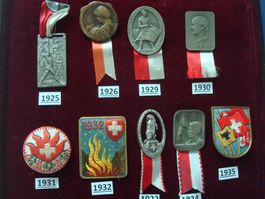 Abzeichen 1. August 1925,26,29,30,31,32,33,34+35