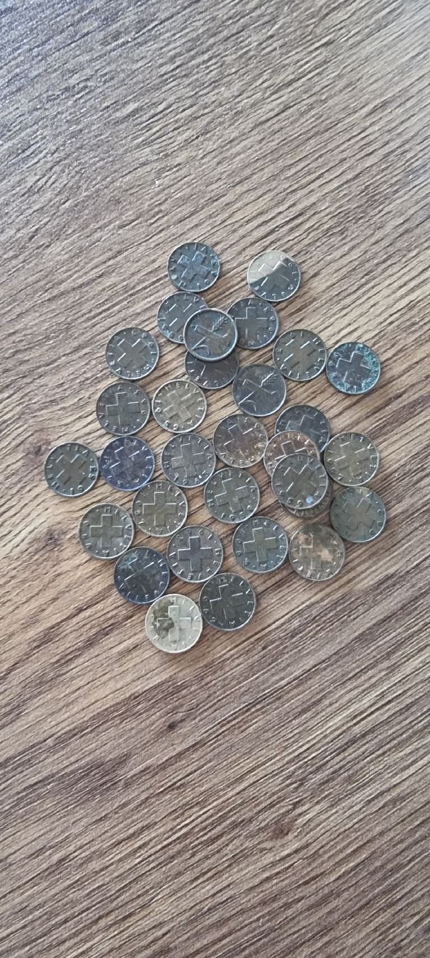 Tutti le monete: Lot de pièces de 1 ct  – Usato da Morges venduto da Yavob 1
