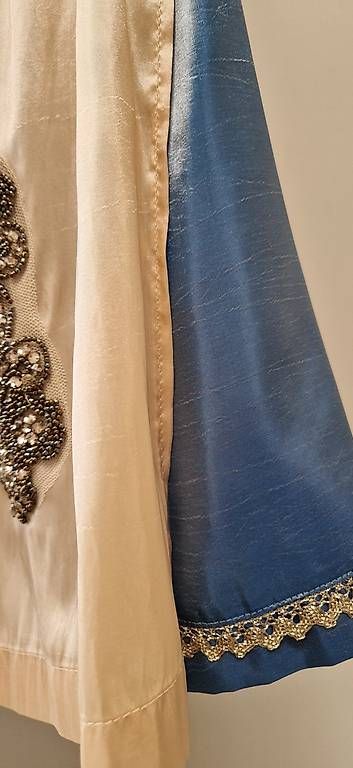 Robes: Wunderschönes Dirndl mit Schürze  – D'occasion à Arbon par Eri17 3