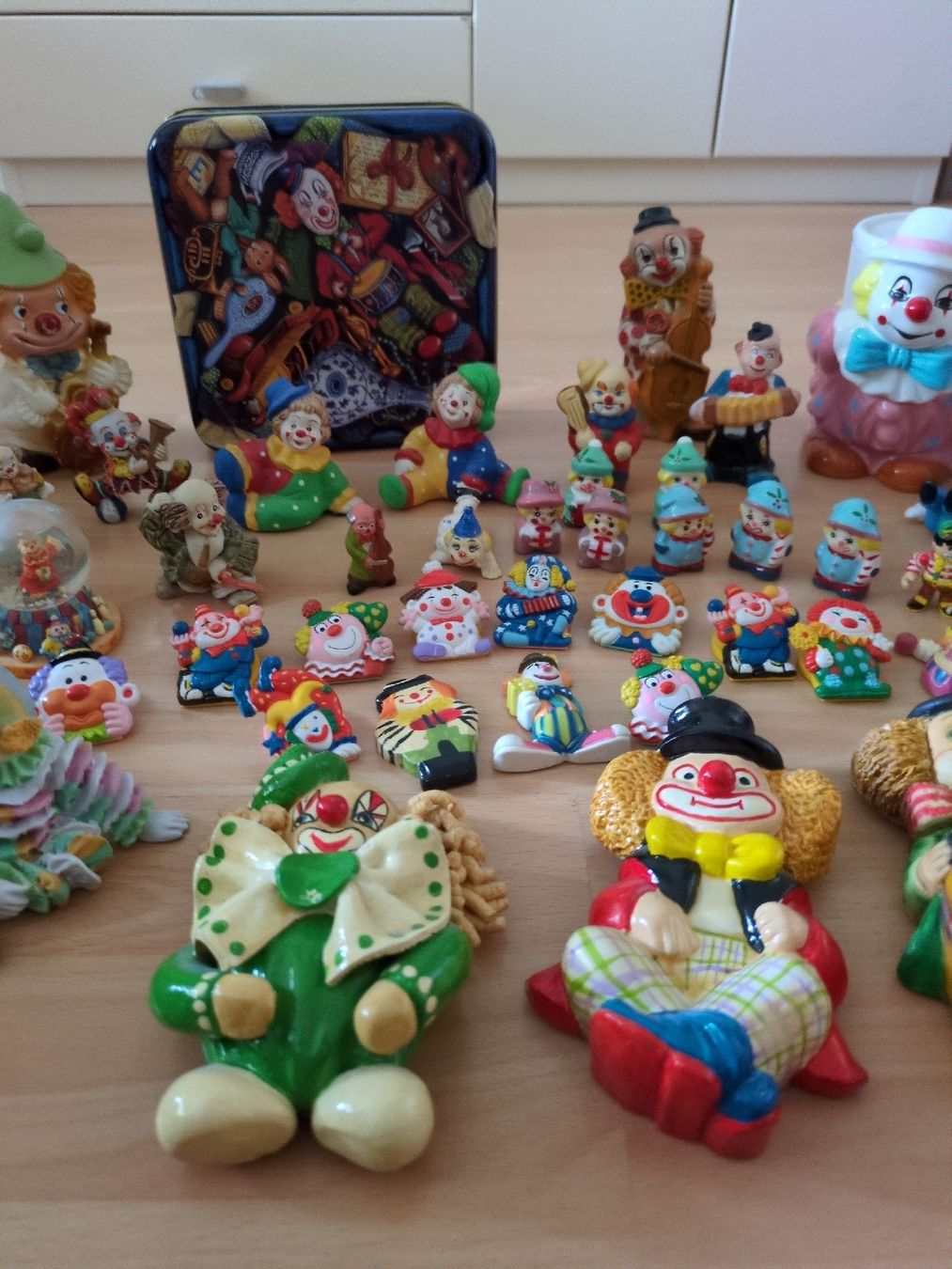 Figuren: Grosse Clownsammlung 🤡 – Gebraucht aus Meilen von Frensch7 3
