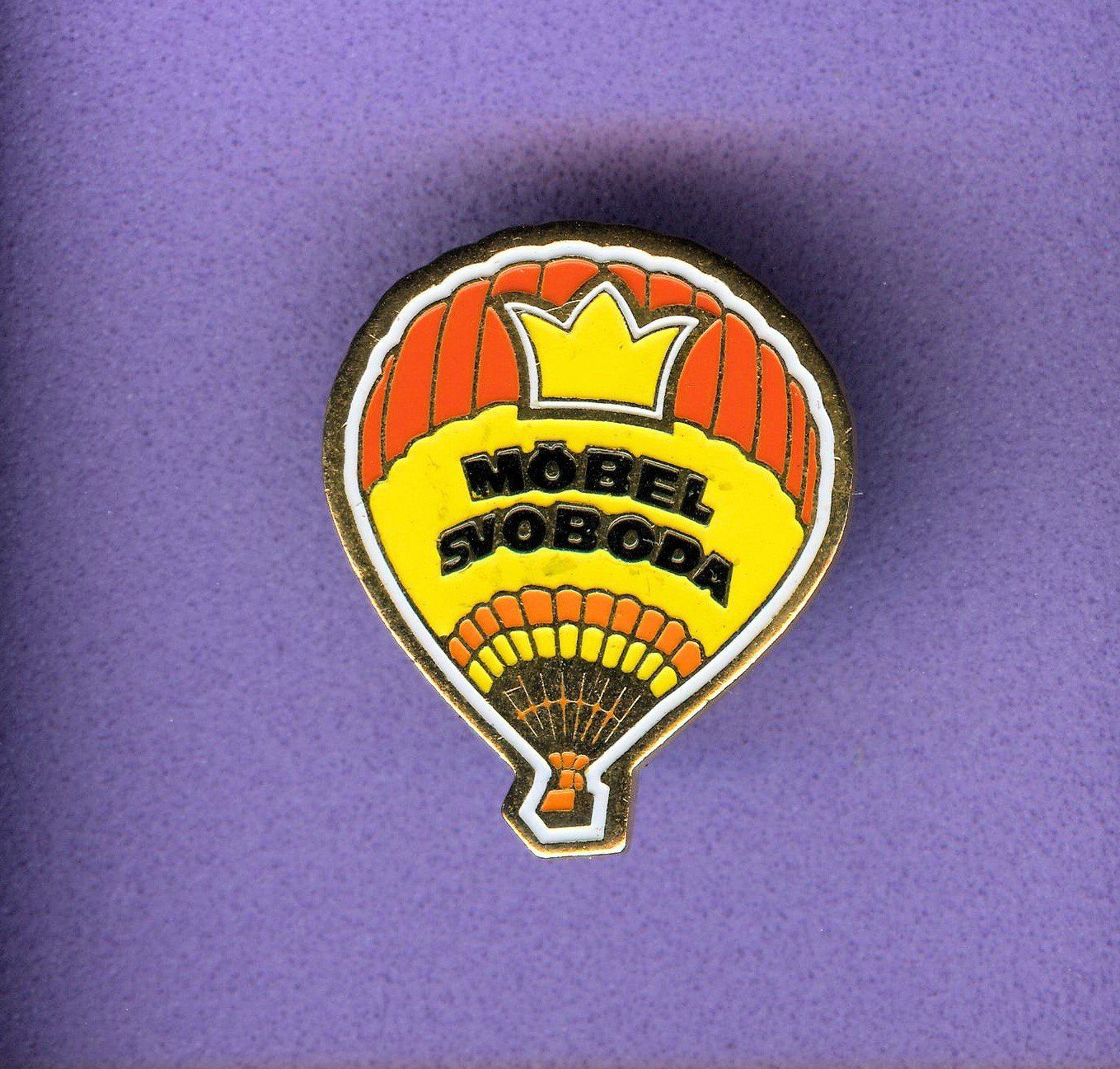 Placchette & Badge: Heissluftballon   MÖBEL SVOBODA – Usato da Winterthur venduto da Sammleroase