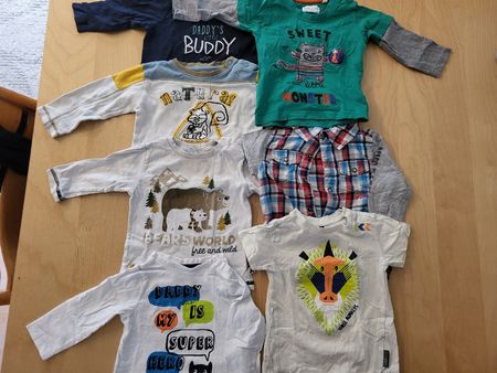 Babykleider Set, 15x Kleidungsstücke, Gr. 74/80, Hosen usw.