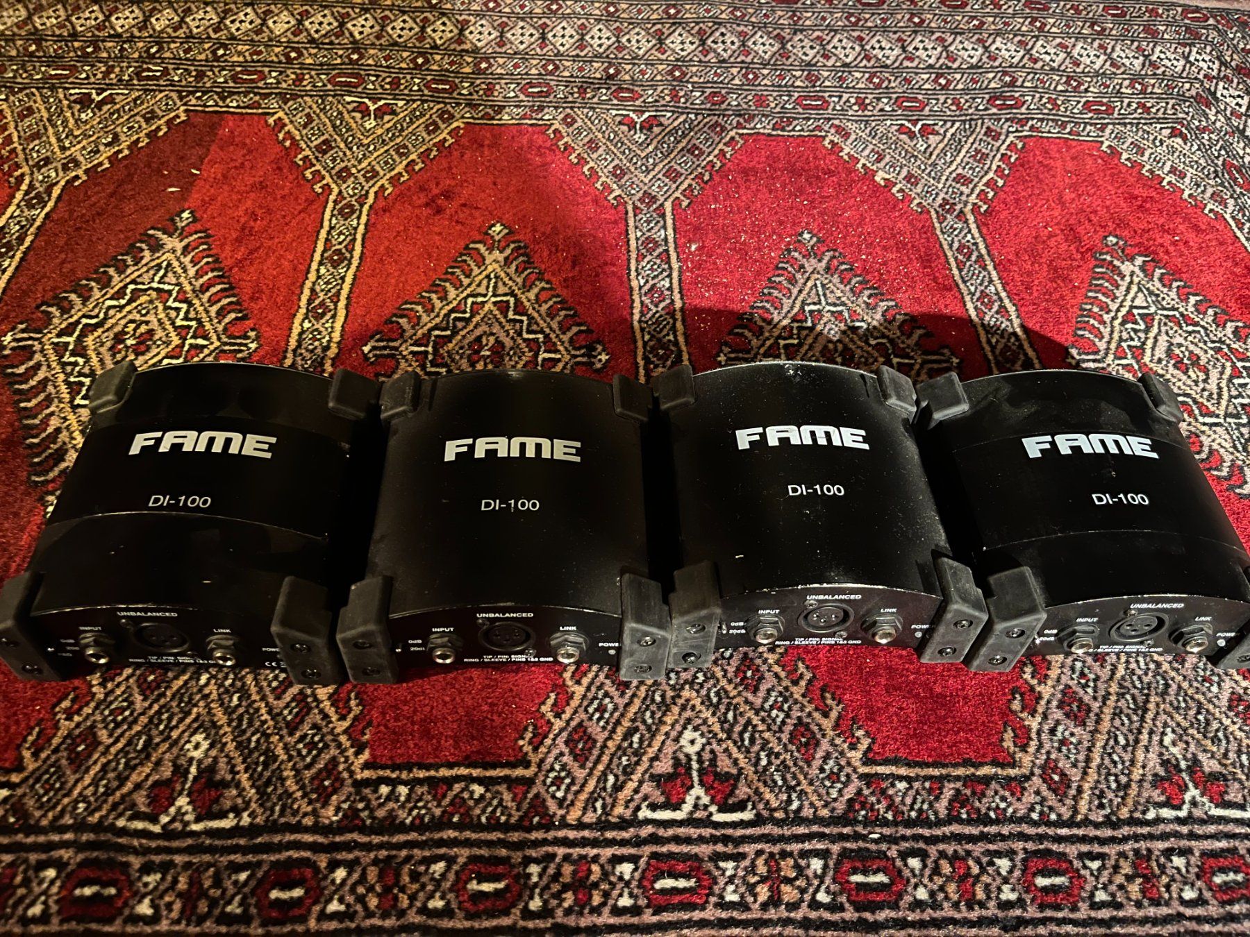 Equalizer: Fame DI-100 active DI-Box – Gebraucht aus Bern von PJB
