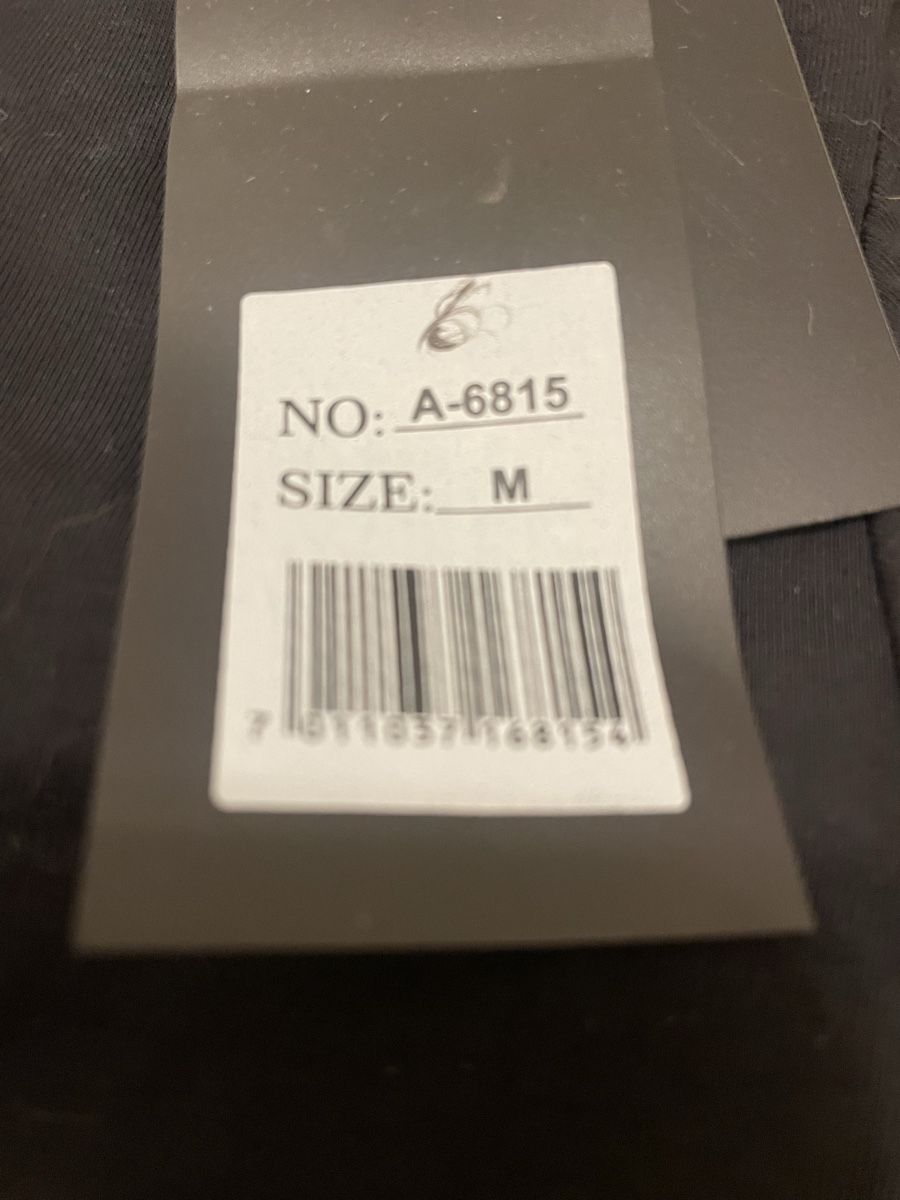 T-shirt: T Shirt – Nuovo (secondo la descrizione) da Berikon venduto da TheMangle 3