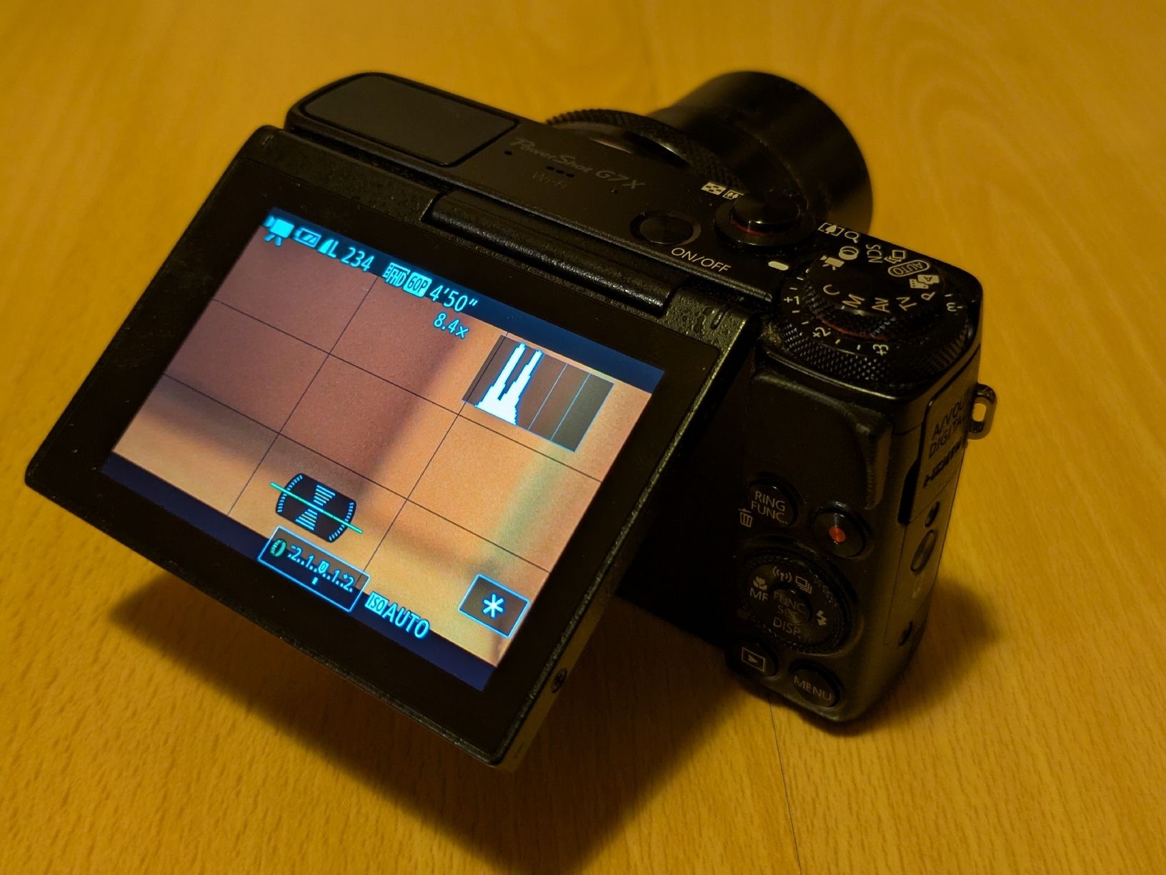 Canon Fotocamera: Digitalkamera Canon PowerShot G7x Mark I – Usato da Bern venduto da Punjabi 3