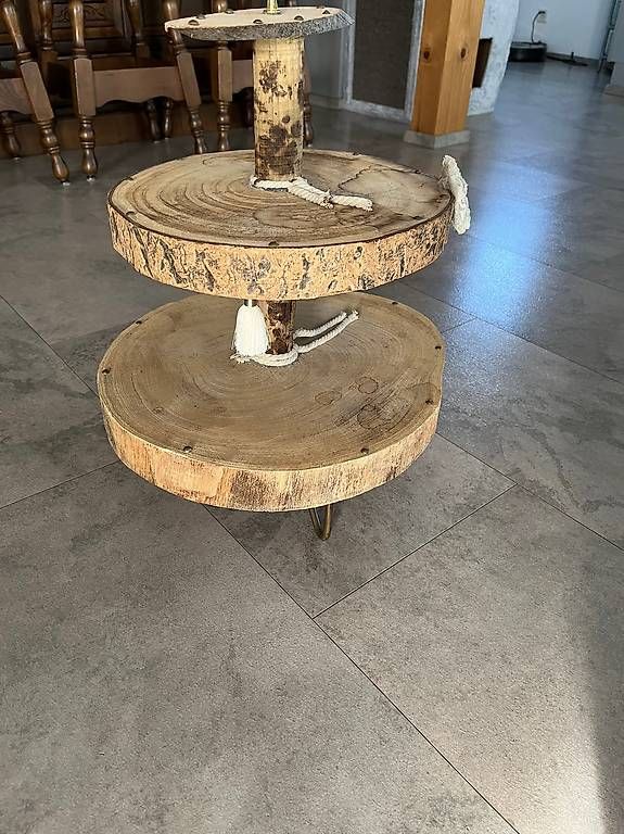 Articoli in legno: holz etagere  – Usato da Adligenswil venduto da balboa5 1