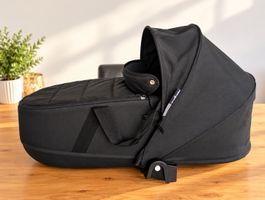 BABYZEN YOYO Babywanne – Schwarz inkl. Zubehör