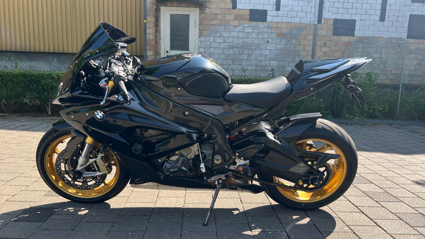 BMW Strasse: BMW S1000RR | Custom | SC-Project | HP Teile | 2017 – Gebraucht aus Basel von Hangman776 4