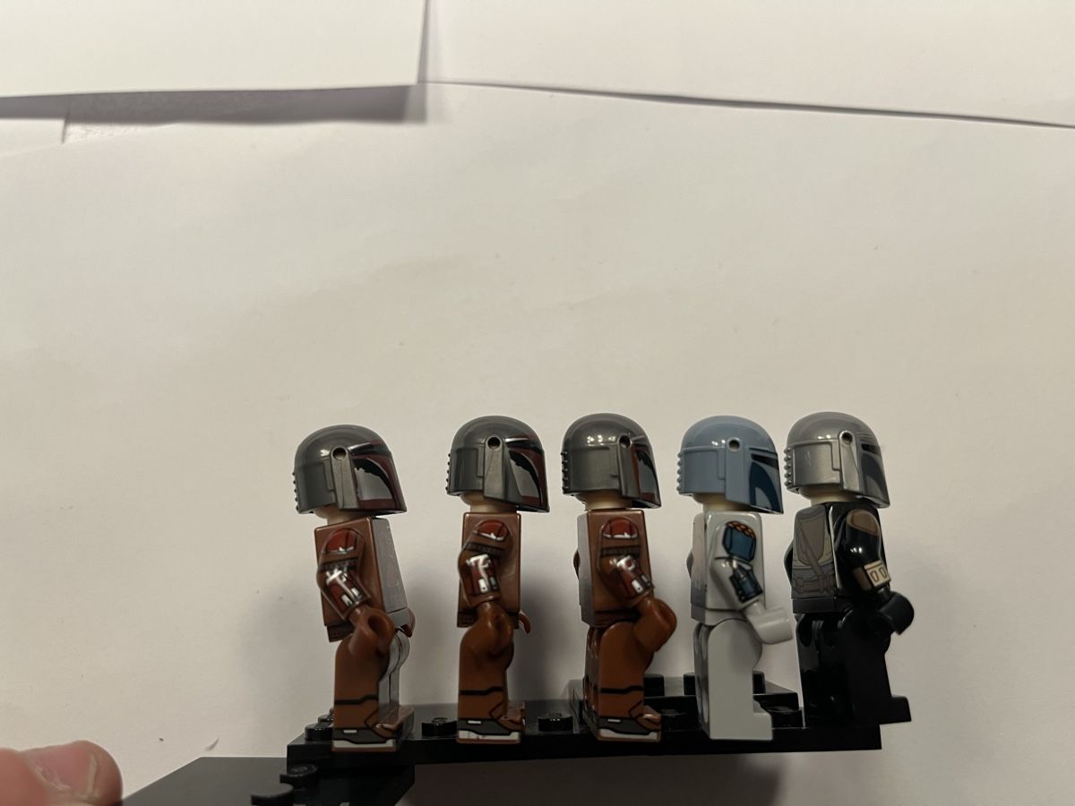 Star Wars Statuette: Lego Star Wars Custom Mandalorianer – Nuovo (secondo la descrizione) da St. Margarethen TG venduto da nic_n9n5 3