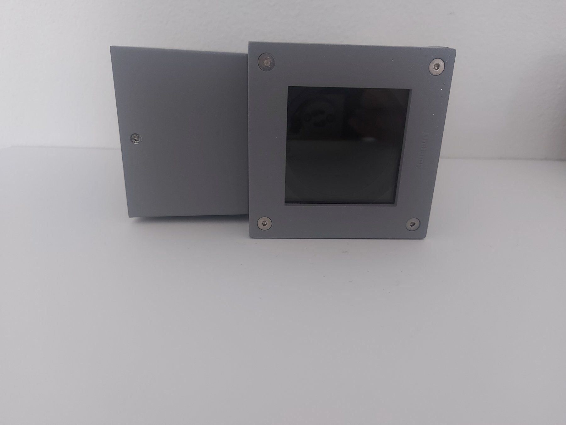 Lampade: Aussenwandlampe - Mini Core - Unilamp - neuwertig - Design – Nuovo e nell'imballaggio originale da Pfäffikon ZH venduto da eric0113 1