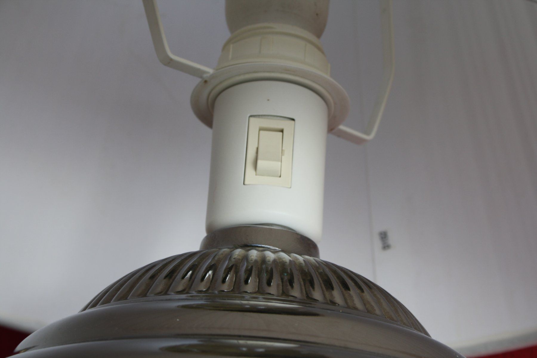 Lampade: TISCHLAMPE LAMPE CHROM  -GLANZ – Usato da Wauwil venduto da Pneuedy 5