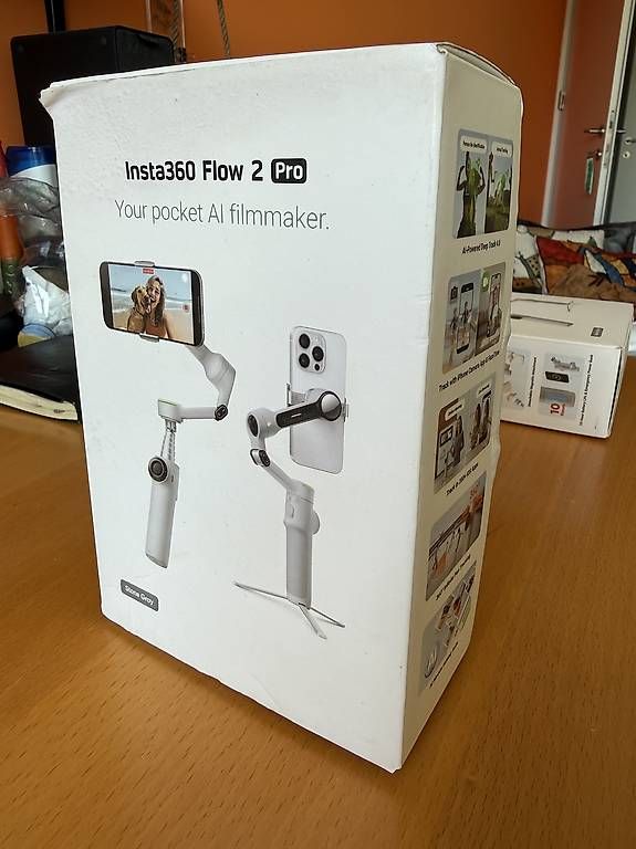 Insta360 Wandhalterungen: Insta360 Flow 2 Pro Gimbal neuwertig – Gebraucht aus Au ZH von Nicimahler