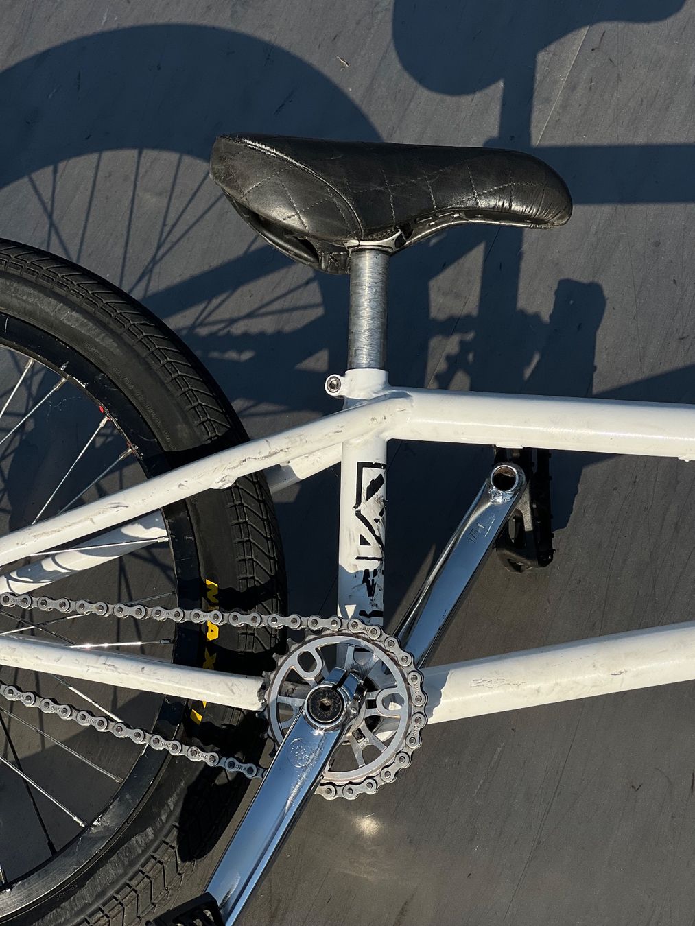 Biciclette: BMX Custom + équipement – Usato da Château-d'Oex venduto da iha_bxf5 2