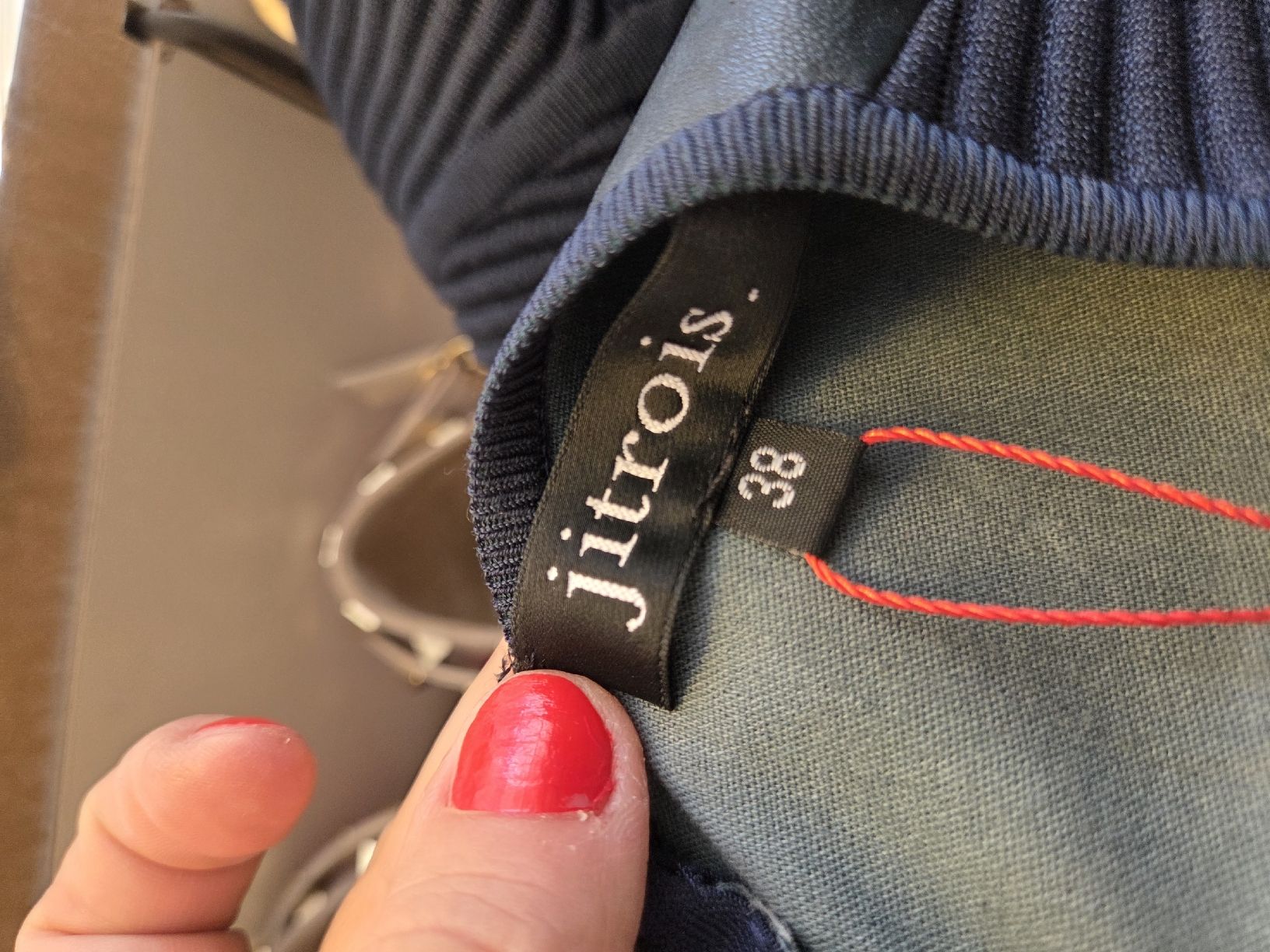 Kleider: Jitrois Minikleid – Gebraucht aus Zürich von finesse.shop 4