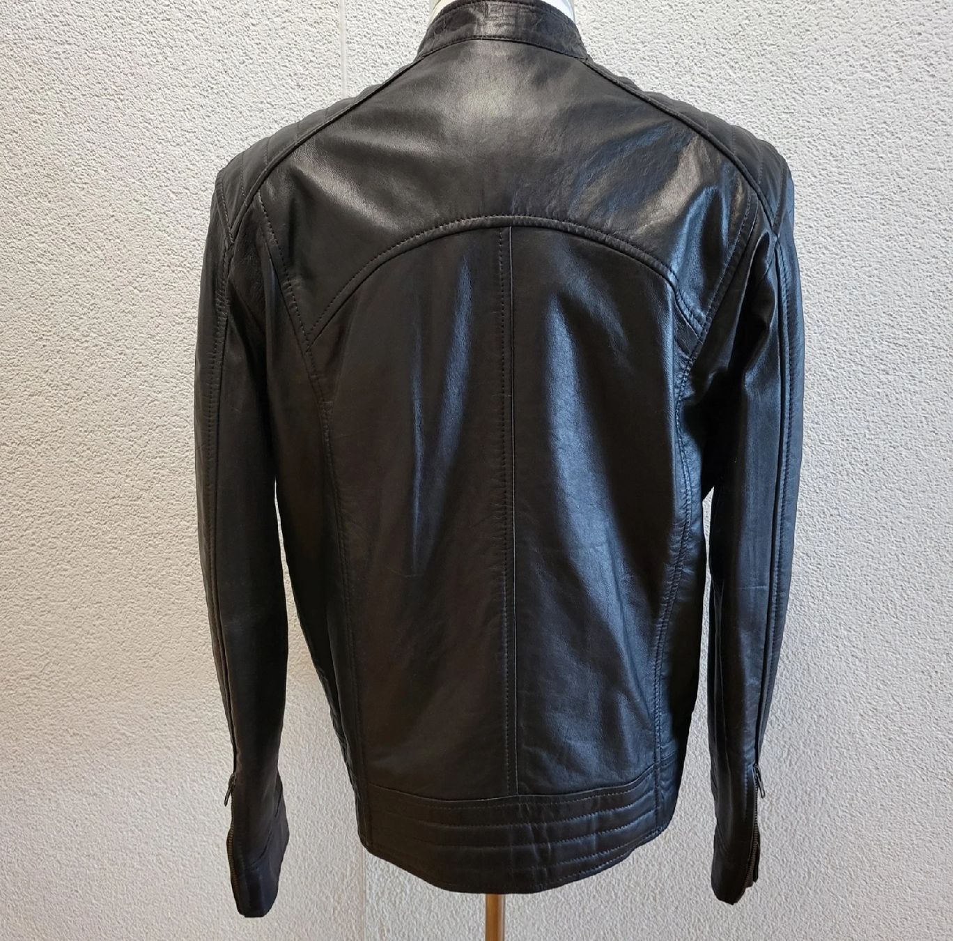 Giacche: Biker Lederjacke schwarz, Gr 50 – Nuovo (secondo la descrizione) da Rorschach venduto da mat_5zzq 2