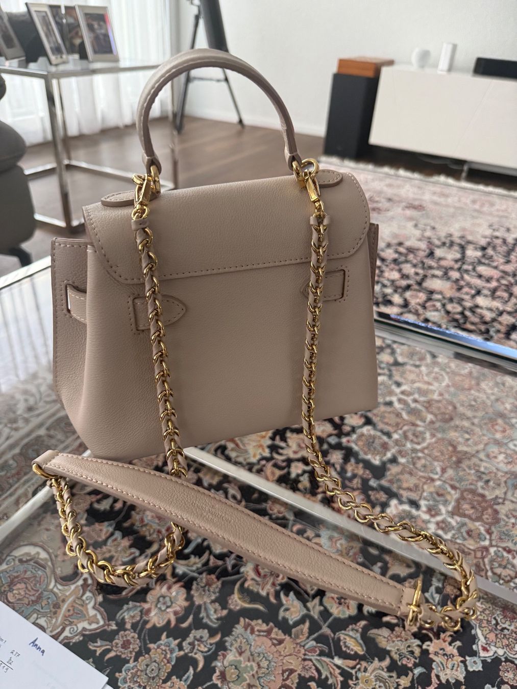 Borse da donna: Louis Vuitton Lock Me plus Portmonee – Usato da Jonen venduto da Motie 1