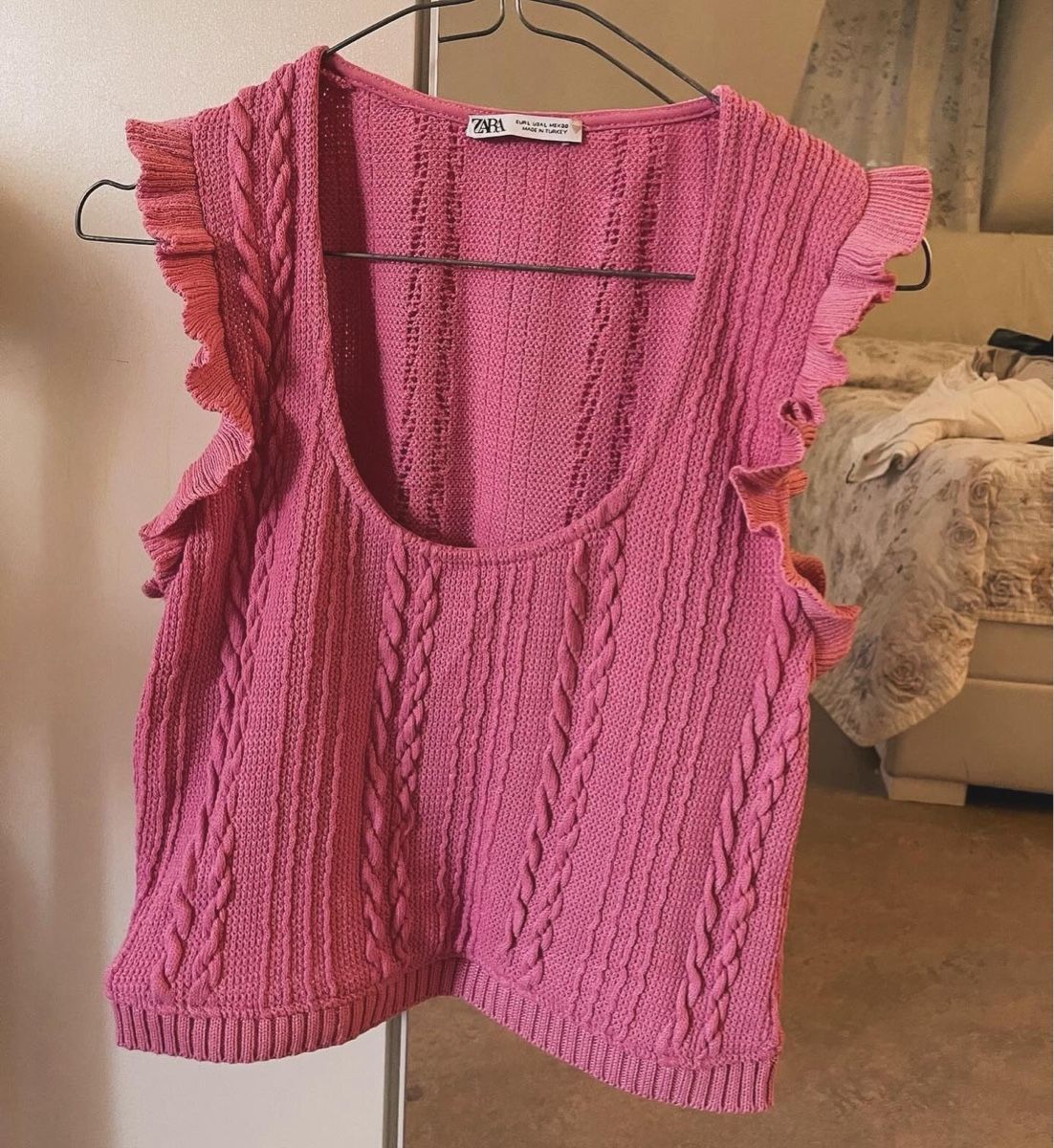 Zara T-shirt: Zara shirt – Nuovo e nell'imballaggio originale da Opfikon venduto da MabelCouture 1
