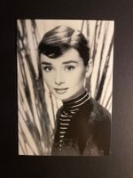 NEU: Audrey Hepburn Postkarte unbeschrieben 1Stk (25/30)