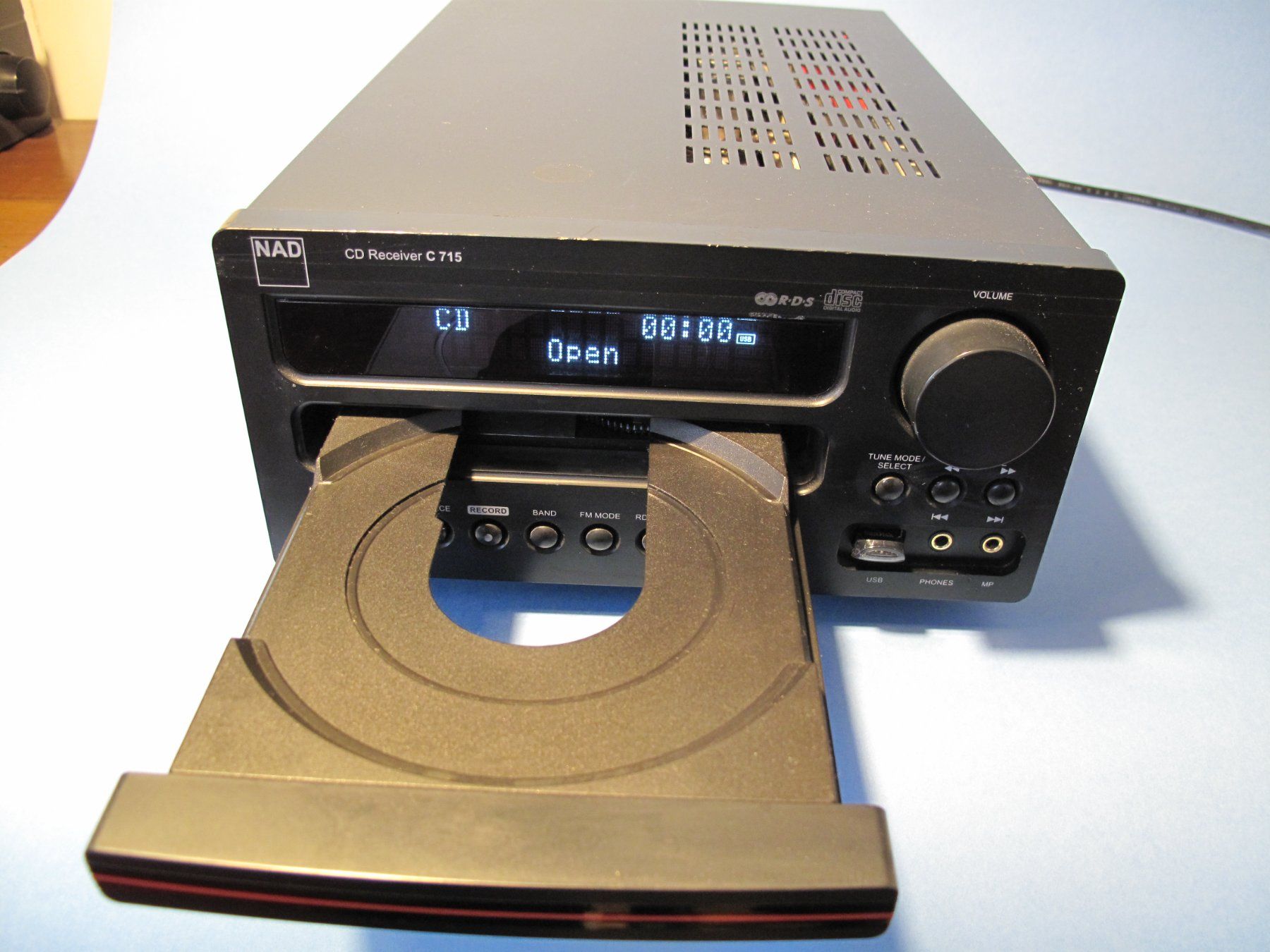 Nad Ricevitori: NAD CD Receiver C 715 – Usato da Winterthur venduto da salzfass.19 3