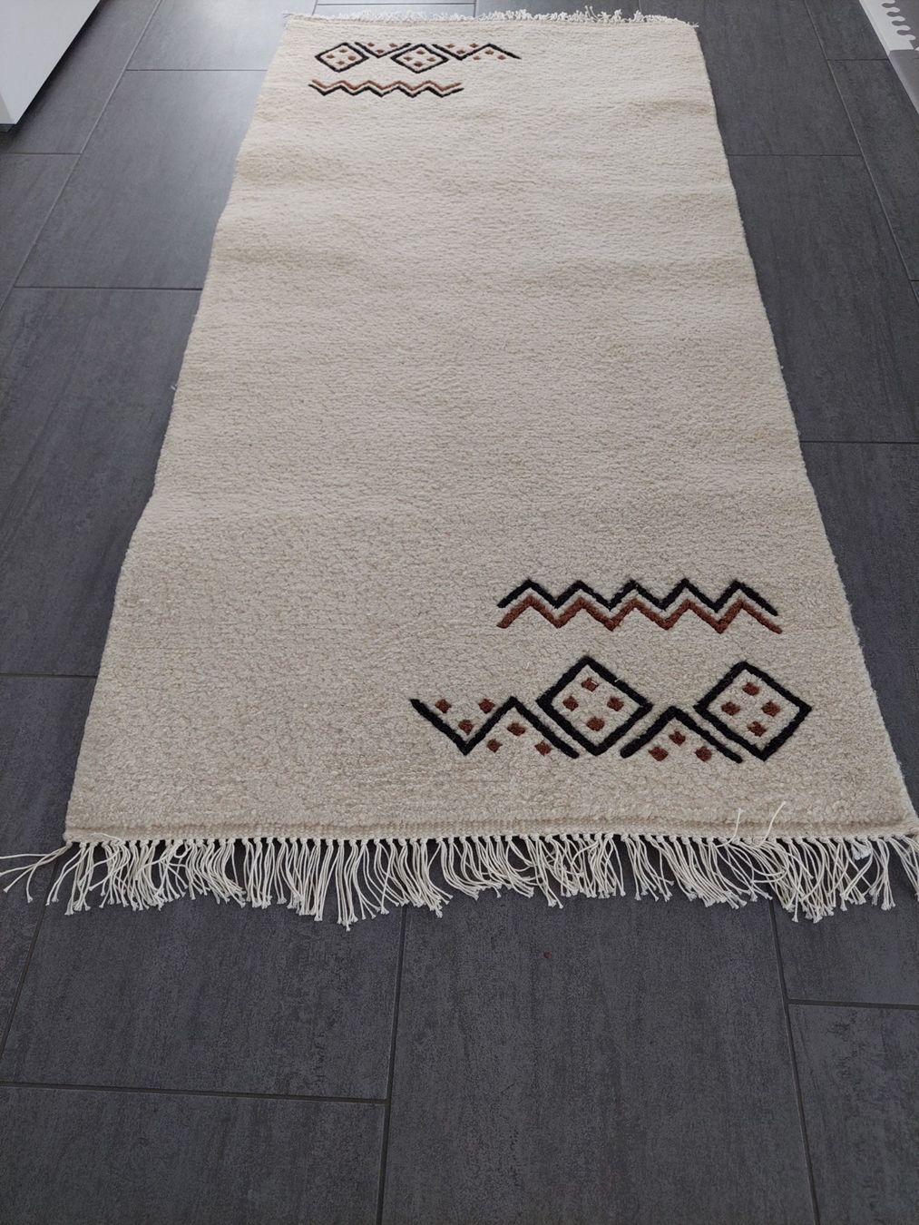 Teppiche: Teppich 150/75 cm – Neu und originalverpackt aus Hüntwangen von Elyha