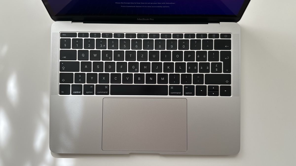 Apple Portables: Apple Macbook Pro 13 2016 – D'occasion à Zürich par Hyper_racing 5