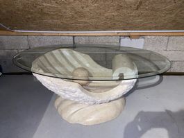 Wohnzimmertisch