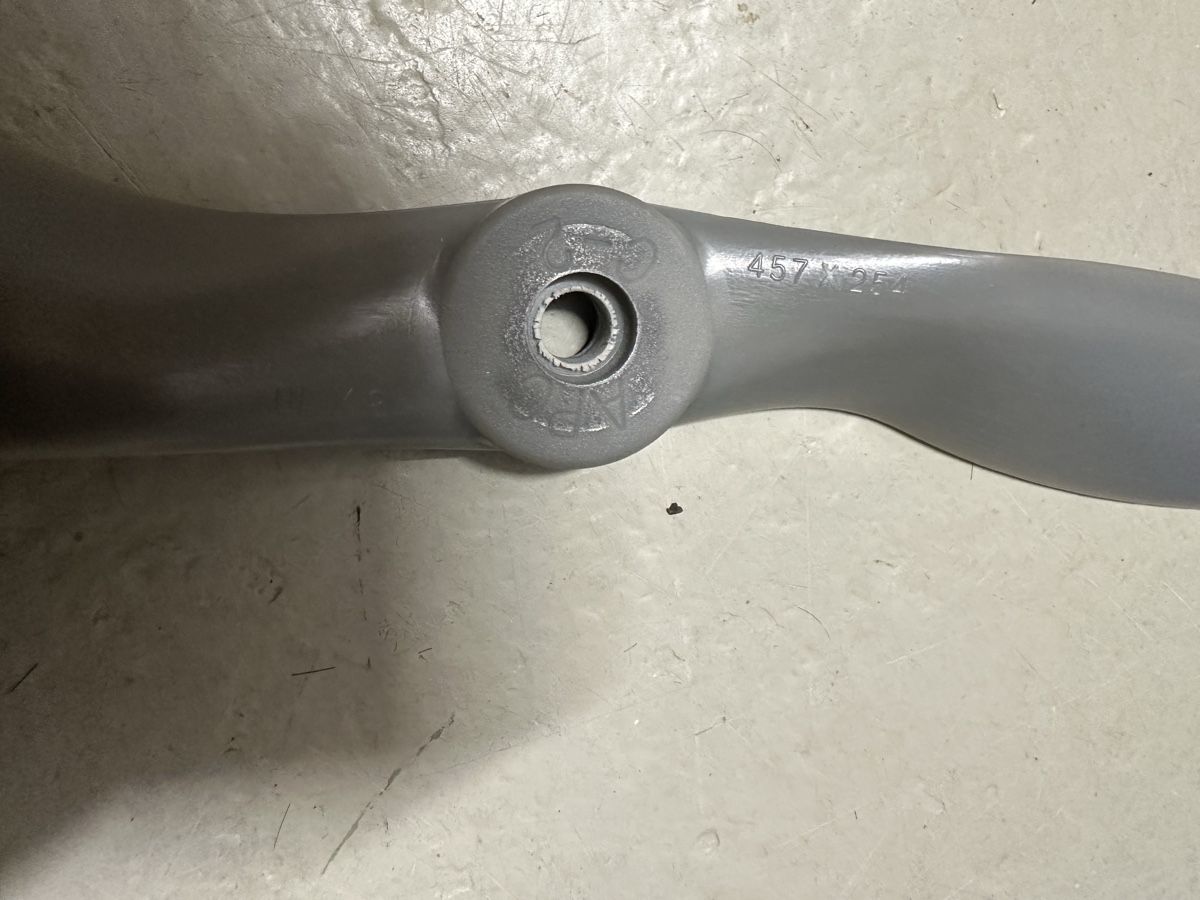 RC Modellbau: APC Propeller 18x10 – Gebraucht aus Zell LU von TinuR480 3